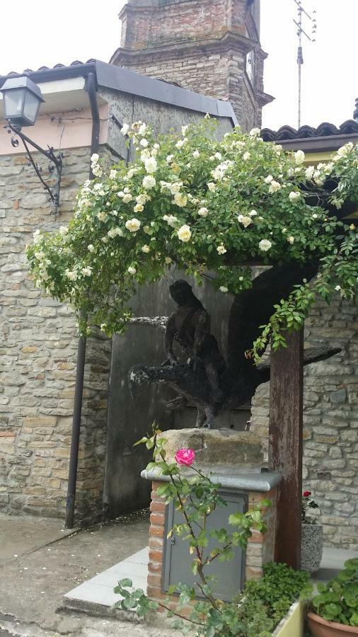 Villa La Casa Di Valerio Montabone Esterno foto