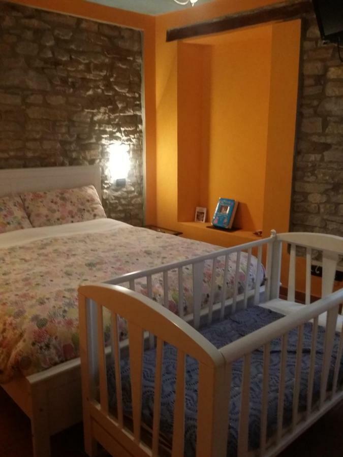 Villa La Casa Di Valerio Montabone Esterno foto